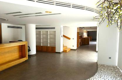 Retail - Studio - 2 Bathrooms for rent in Um Al Hasam - Manama - Capital Governorate