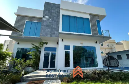 فيلا - 4 غرف نوم - 6 حمامات للبيع في مدينة حمد - المحافظة الشمالية