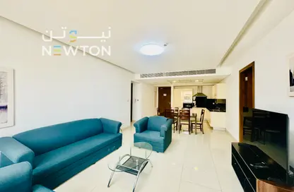 Apartment - 3 Bedrooms - 4 Bathrooms for rent in Al Juffair - Capital Governorate