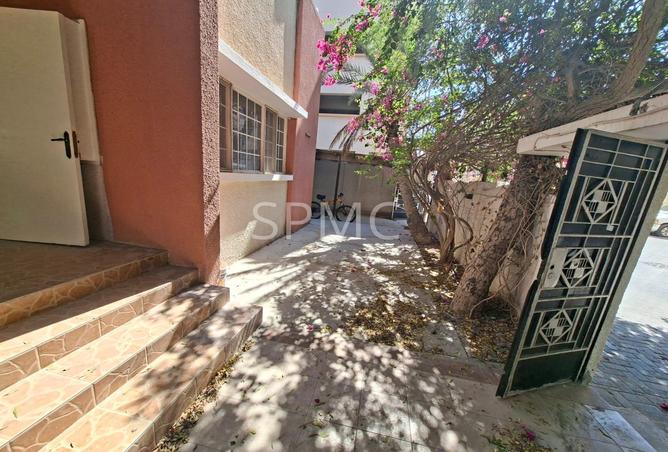 51233272 - Property Main Image