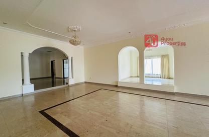 Villa - 4 Bedrooms - 4 Bathrooms for rent in Saar - Northern Governorate