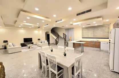 فيلا - 4 غرف نوم - 5 حمامات للايجار في البسيتين - المحرق