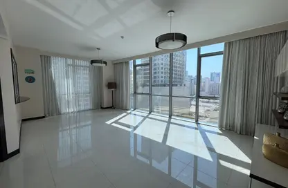 شقة - 3 غرف نوم - 5 حمامات للايجار في الجفير - محافظة العاصمة