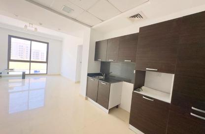 Apartment - 1 Bedroom - 1 Bathroom for rent in Seef - Capital Governorate