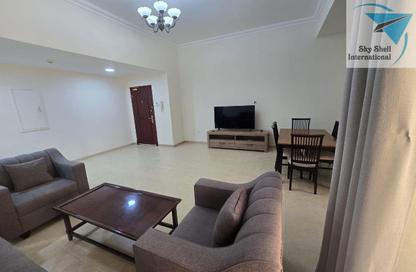 Apartment - 2 Bedrooms - 2 Bathrooms for rent in Al Burhama - Manama - Capital Governorate