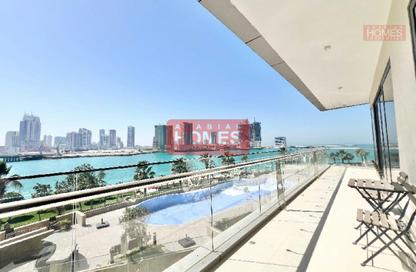 Apartment - 2 Bedrooms - 3 Bathrooms for rent in Reef Island - Capital Governorate