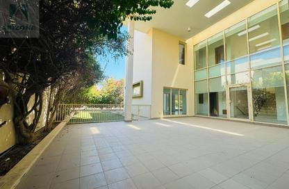 Compound - 4 Bedrooms - 4 Bathrooms for rent in Saar - Northern Governorate