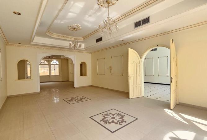 53377973 - Property Image 3