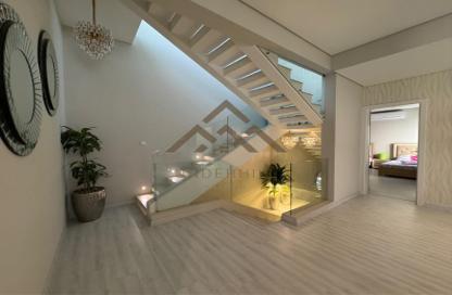 Villa - 4 Bedrooms - 5 Bathrooms for sale in Saar - Northern Governorate