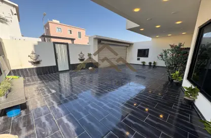 Villa - 4 Bedrooms - 5 Bathrooms for sale in Saar - Northern Governorate