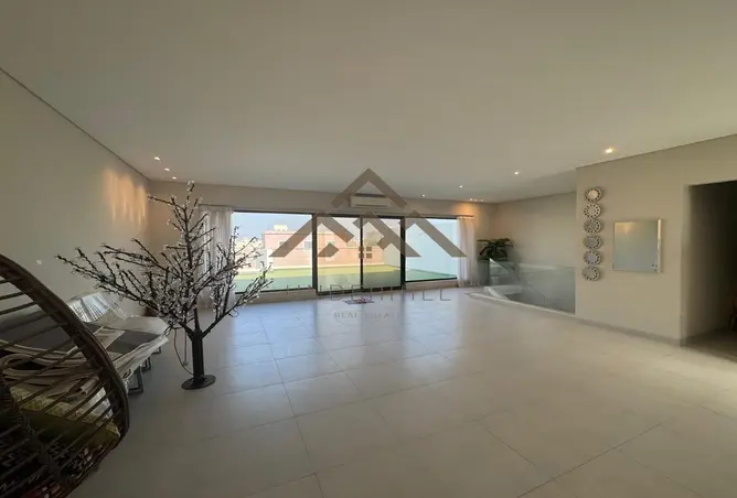 52327320 - Property Image 3
