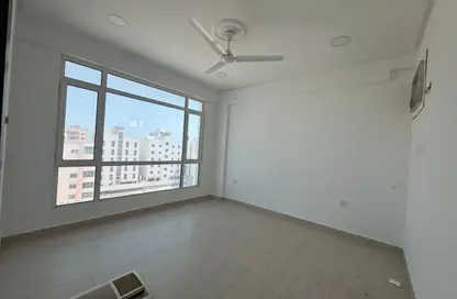 Apartment - 3 Bedrooms - 3 Bathrooms for rent in Janabiya - Northern Governorate