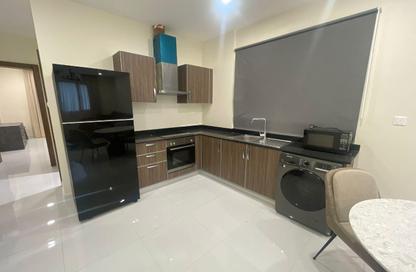 Apartment - 1 Bedroom - 1 Bathroom for rent in Al Burhama - Manama - Capital Governorate