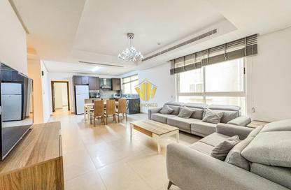 Apartment - 2 Bedrooms - 2 Bathrooms for rent in Seef - Capital Governorate Apartment - 2 Bedrooms - 2 Bathrooms for rent in Seef - Capital Governorate