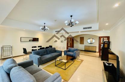 Apartment - 2 Bedrooms - 3 Bathrooms for rent in Al Juffair - Capital Governorate