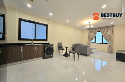 Apartment - 1 Bedroom - 1 Bathroom for rent in Al Burhama - Manama - Capital Governorate