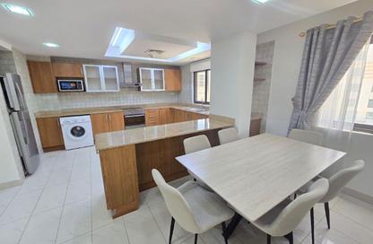 Apartment - 3 Bedrooms - 3 Bathrooms for rent in Zinj - Manama - Capital Governorate Apartment - 3 Bedrooms - 3 Bathrooms for rent in Zinj - Manama - Capital Governorate