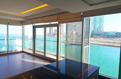 Apartment - 3 Bedrooms - 4 Bathrooms for rent in Reef Island - Capital Governorate Apartment - 3 Bedrooms - 4 Bathrooms for rent in Reef Island - Capital Governorate