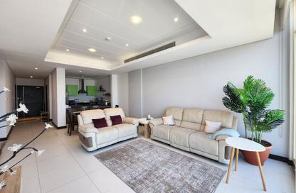 Apartment - 2 - 3 for rent in Reef Island - Capital Governorate