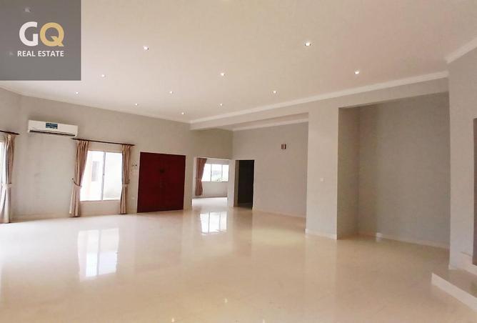 51772271 - Property Image 2