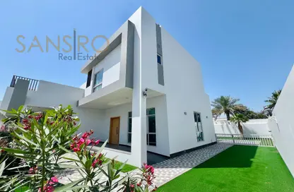Compound - 4 Bedrooms - 5 Bathrooms for rent in Hamala - Northern Governorate