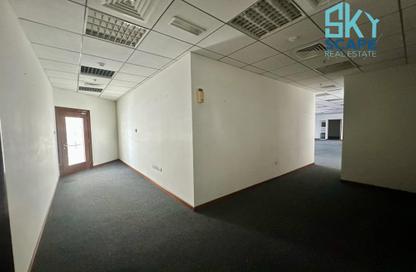 Show Room - Studio - 2 for rent in Seef - Capital Governorate