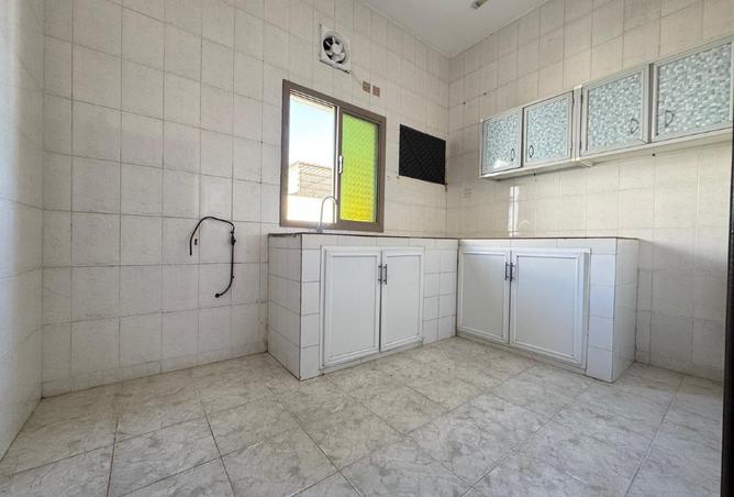 974247 - Property Image 2