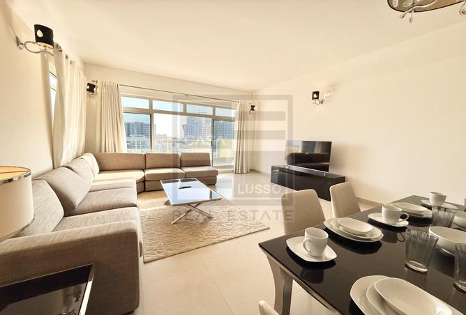 998853 - Property Image 2