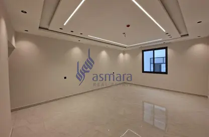 Apartment - 3 Bedrooms - 4 Bathrooms for sale in Hidd - Muharraq Governorate