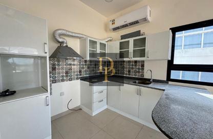 Apartment - 2 - 2 for rent in Janabiya - Northern Governorate Apartment - 2 - 2 for rent in Janabiya - Northern Governorate