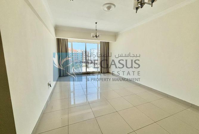 54998448 - صورة العقار 2