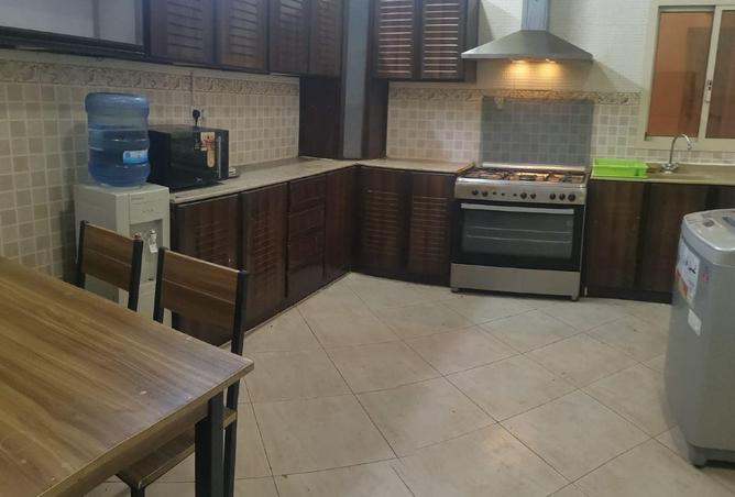 992300 - Property Image 2