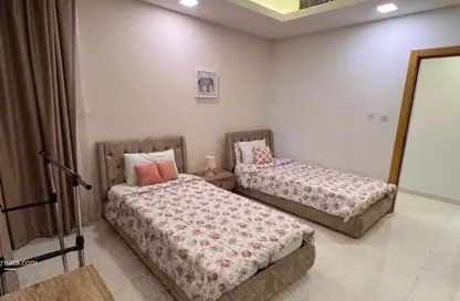 Apartment - 2 Bedrooms - 3 Bathrooms for sale in Al Juffair - Capital Governorate
