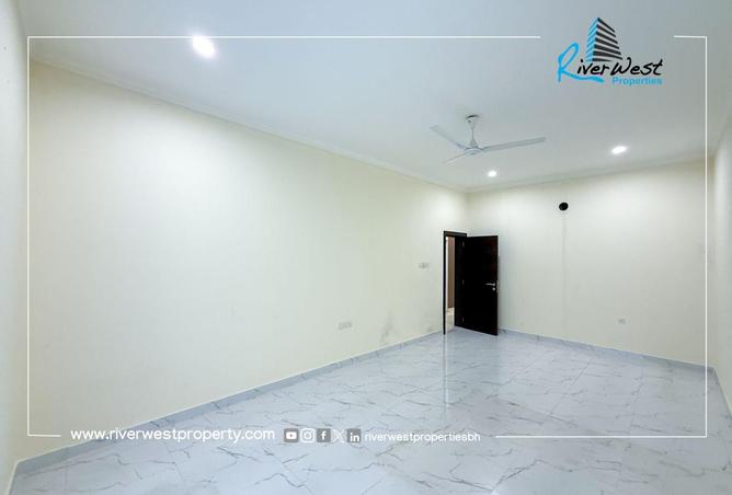 55171670 - Property Image 2