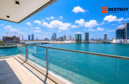 Apartment - 1 - 2 for rent in Reef Island - Capital Governorate