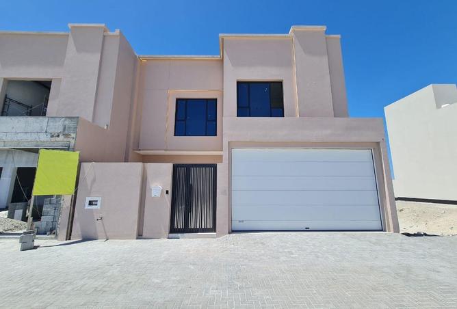 53268329 - Property Main Image