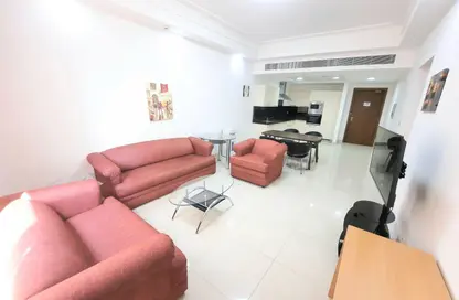 Apartment - 1 Bedroom - 2 Bathrooms for rent in Al Juffair - Capital Governorate