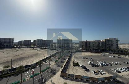 Apartment - 2 Bedrooms - 2 Bathrooms for rent in Marassi Al Bahrain - Diyar Al Muharraq - Muharraq Governorate