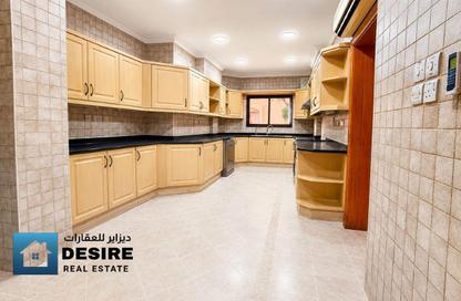 Apartment - 3 Bedrooms - 4 Bathrooms for rent in Um Al Hasam - Manama - Capital Governorate
