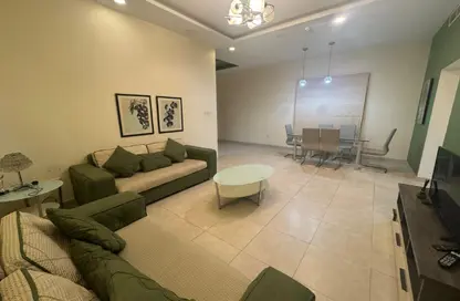 Apartment - 2 Bedrooms - 2 Bathrooms for rent in Al Juffair - Capital Governorate