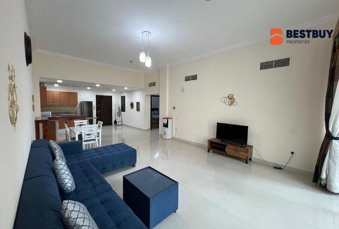 996486 - Property Image 2