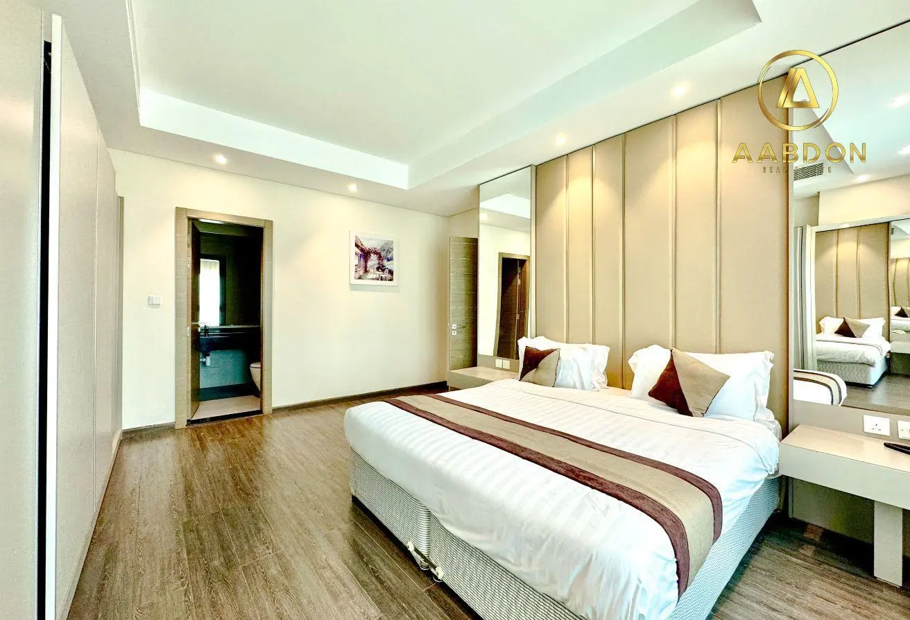 54451372 - Property Main Image