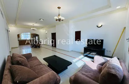 شقة - 3 غرف نوم - 2 حمامات للايجار في الجفير - محافظة العاصمة