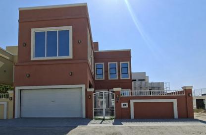 Villa - 4 Bedrooms - 7 Bathrooms for sale in Saar - Northern Governorate
