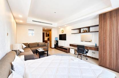 Apartment - Studio - 1 Bathroom for rent in Busaiteen - Muharraq Governorate