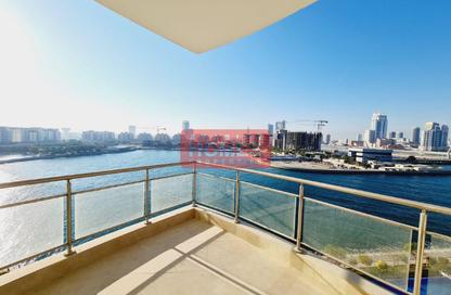 Apartment - 3 Bedrooms - 3 Bathrooms for rent in Reef Island - Capital Governorate