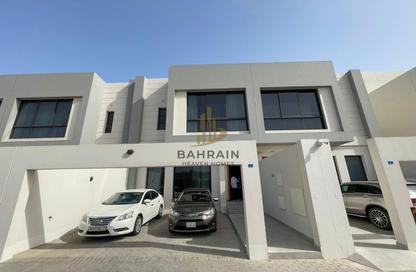 Compound - 4 Bedrooms - 5 Bathrooms for rent in Manama Downtown - Manama - Capital Governorate