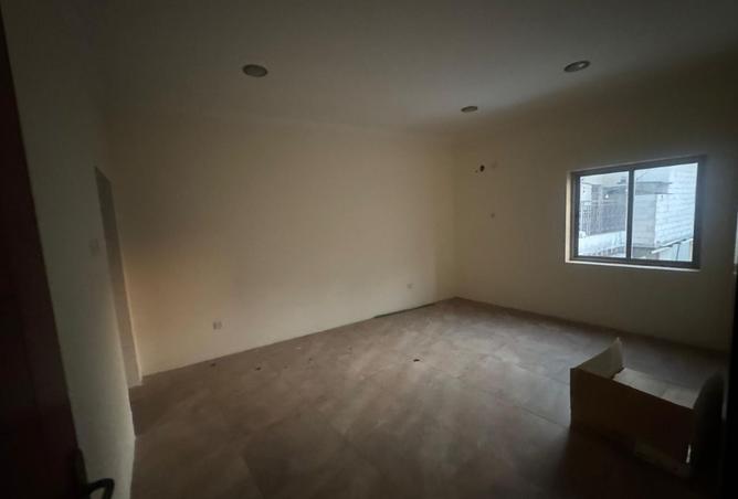 57066233 - Property Image 3