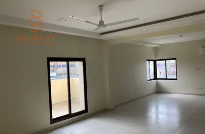 Villa - 3 Bedrooms - 3 Bathrooms for rent in Sanad - Central Governorate