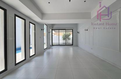 Villa - 4 Bedrooms - 6 Bathrooms for rent in Saar - Northern Governorate